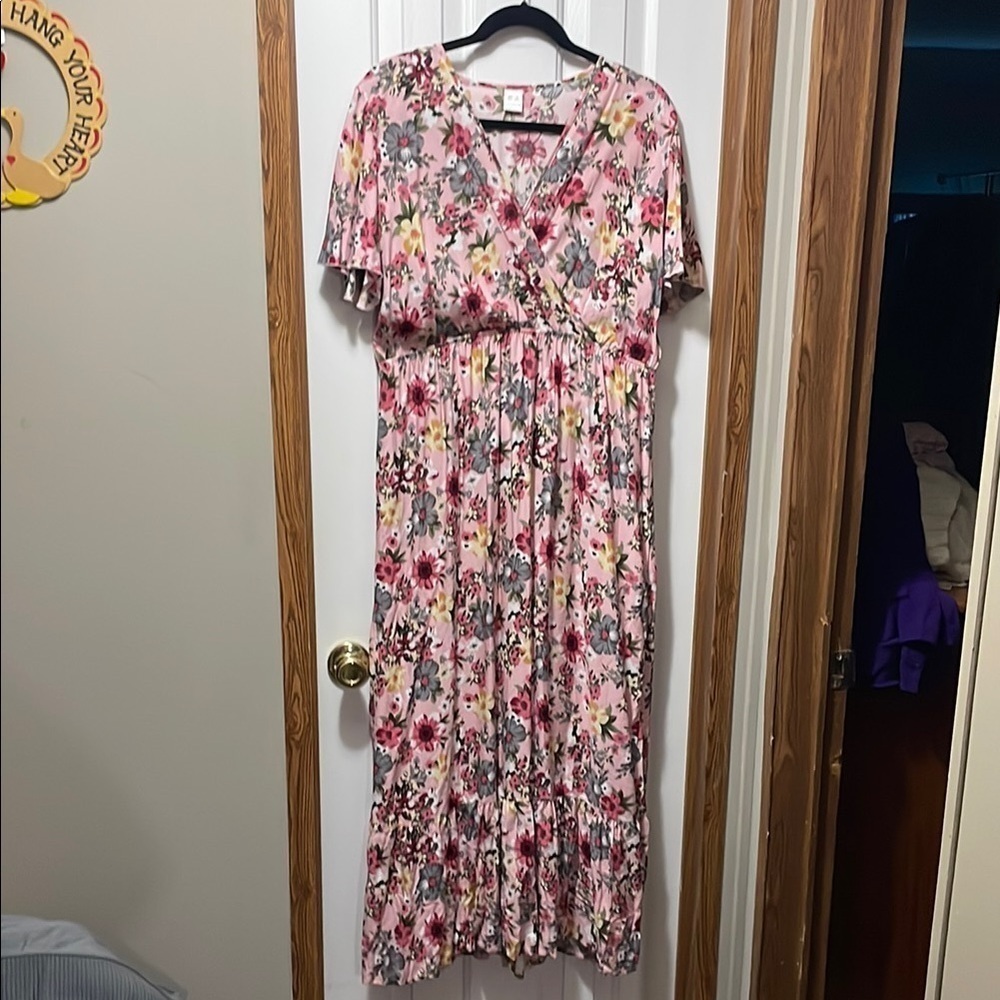 Floral Pink and White Flutter Sleeve Maxi Sundress L/XL NWOT